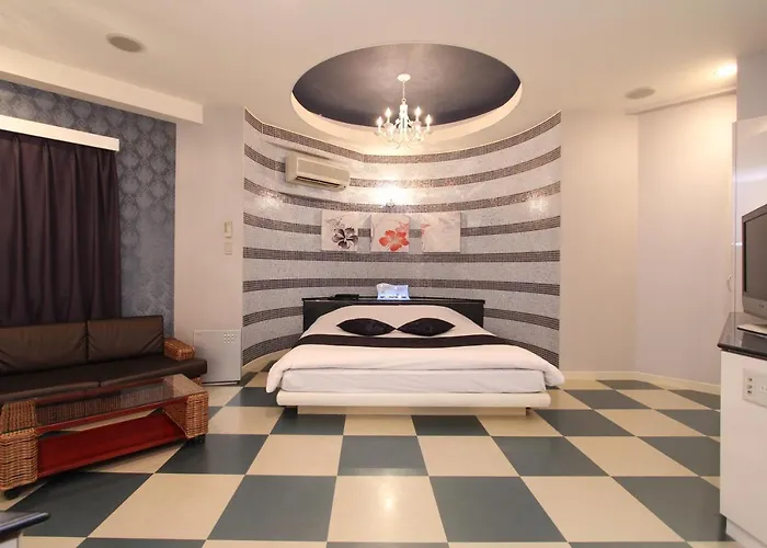 Hotel K-Wave R (Adults Only)